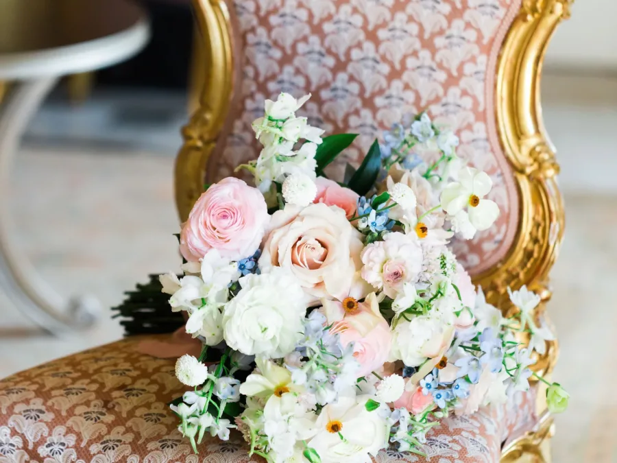 wedding flowers at estoi palace algarve