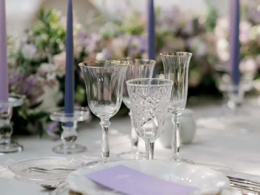 wedding reception decor with pastel flowers romatic timeless at monte do serrinho algarve